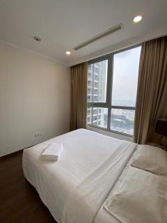 Vinhomes Central Park Apartment - 6