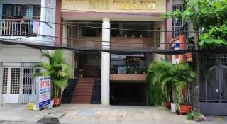 Nui Thanh Hotel - 8