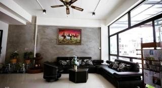 Pornsiri Hotel Sisaket - 8