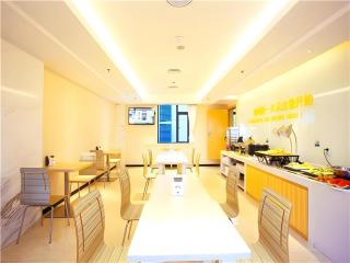 City Comfort Inn Wuzhou Cenxi Mingdu Xincheng - 4