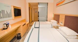 City Comfort Inn Deyang Wenmiao Square Gymnasium - 7