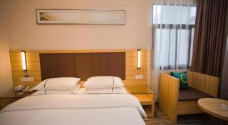 City Comfort Inn Deyang Wenmiao Square Gymnasium - 4