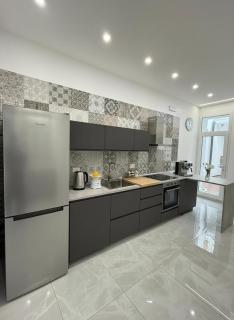 Aura - Luxury Suite - 7