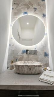 Aura - Luxury Suite - 5