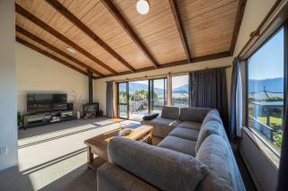 Four Peaks Matai Escape - Te Anau - 4