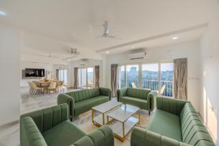 ALAYA STAYS Midpoint UMA Pet-Friendly 7 BHK Villa Pool and Entertainment - 3