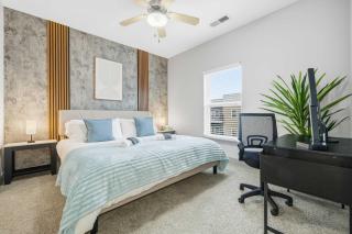 Modern Downtown Indy 2BR Free Parking Walk to Lucas Oil & March Madness - 6