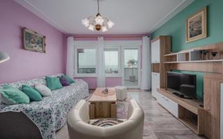 Apartment Crveni - a three bedroom apartment with a stunning sea view - 7
