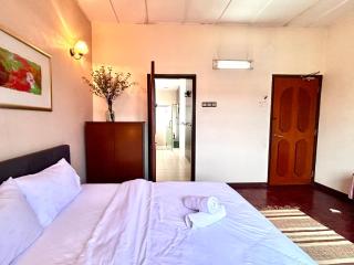 Cozy Family Suite at Shared Bungalow House SS2 PJ - 3