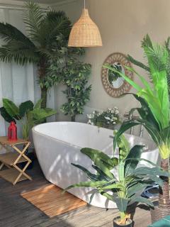 Ecopool House - 1