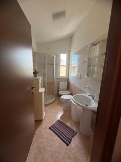 E12 - bilocale 4 POSTI LETTO - aria condizionata - 1