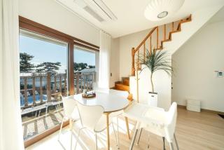 Seogwipo Soesokkak Recreation Pension - 5