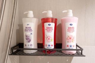 Spacious 3BR Apartment 650m from BTS Ekkamai - 3