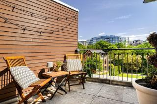 River Rooftop with Private Terraces - 9