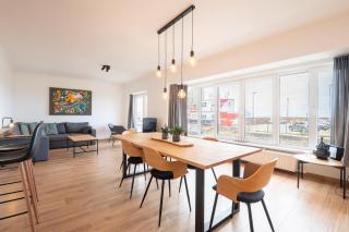 Cozy 2BR Seaside Apartment in Oostende - Family-Friendly and Fully Equipped - 9