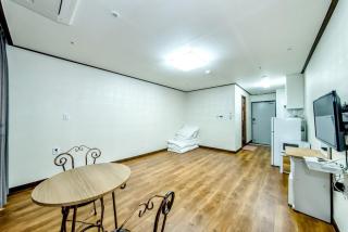 Rejina Pension - 2