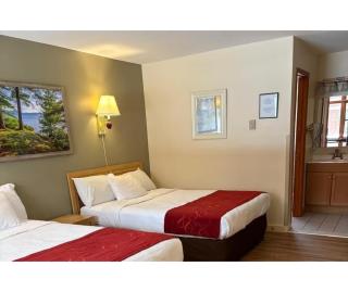 Studio 6 Lake George, NY Adirondacks - 5