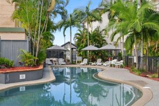 Broadwater Waterfront Balcony near Sea World - 0