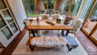 Villa With Split-Level Architecture By Ammersee - 3