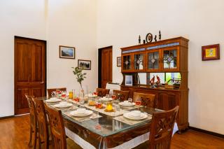 Valdivian Villa by Alaya Stays 3- BHK with Verandah, Temple and Machan - 2