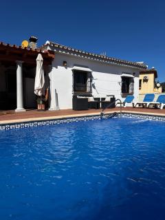 Chalet vacacional con piscina privada - 6