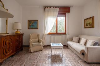 4 guests Villa Apartment Near Cinque Terre in nature Balcony Valley View Shared pool Hiking trails - 9