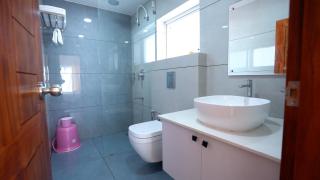 IBIZA - 4 Bedroom Villa - 4