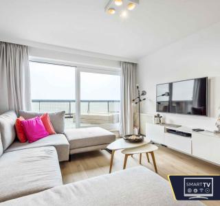 Penthouse with Panoramic Sea View - Large Terraces - 180m2 - Sleeps 8 - 5-Star - 6