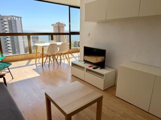 Sea View Apartment, 20th Floor, Pool at Levante Beach - 9