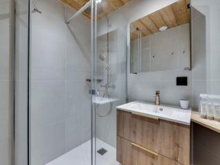 Appartement refait à neuf pour 4 personnes à Tignes Le Lac - FR-1-641-17 - 1