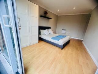 London Terrace House Elite - 7