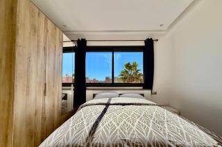 Central Gueliz 1BR with Balcony Wi-Fi & AC - 9