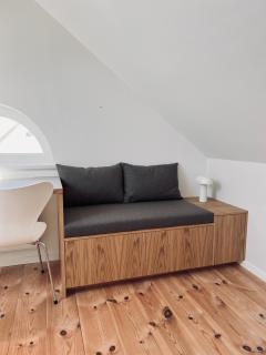 Stylish family villa with garden and attic studio in central Halmstad - 8