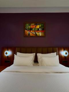 Riviera Hotel and Resort - 5