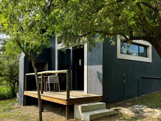 2 Sleeper Chalet - Aloe Ridge - 4