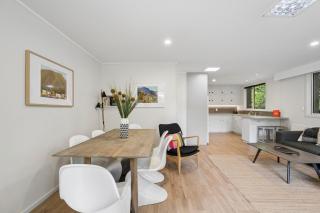 Alchemy Cottage - Arrowtown Holiday Home - 2