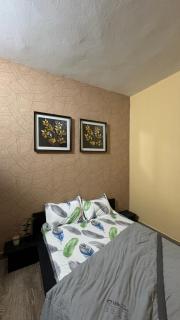 Apartment with 2 bedrooms and an accessible living room - 8