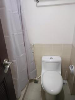 Resort Inspired Condo easy access to NAIA Terminal 1 near Okada & COD - 3