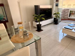 Habitación privada con Baño en un moderno y céntrico Atico en Ciutat Vella - 2