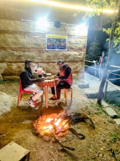 Alpine heaven forest view cottage jibhi, - 8