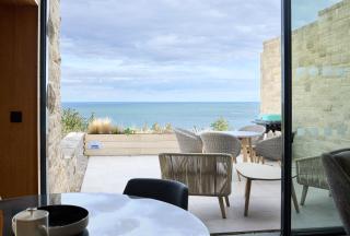 Clifftops - Stone Lodge - 9