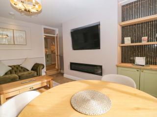 5 Caxton House - 4