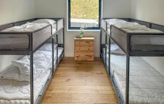 4 Bedroom Lovely Home In Væggerløse - 9