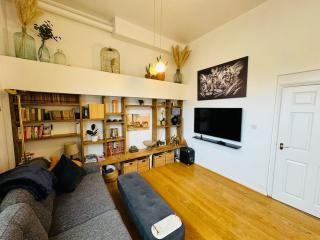 The Fire Station Safari with private parking - 9