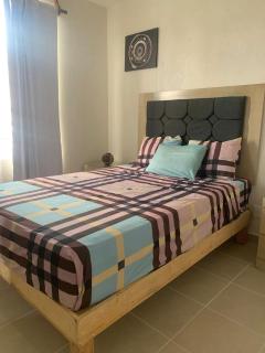 CA01 Beautiful 3-Bedroom Apartment - 6