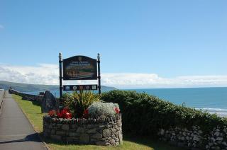 Morwendon House with Sea View - 4