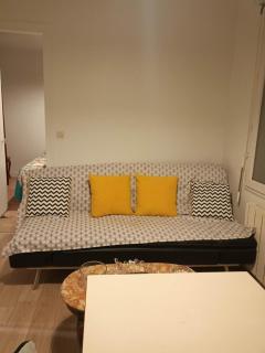 FamousHouse - 6
