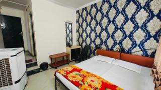 Hotel payal deluxe - 2