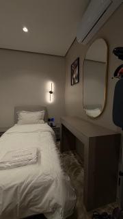 006 tara-JRE Jabal Al Lweibdeh with stunning view - 1