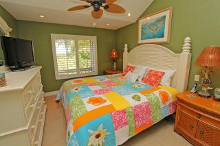 Enjoy beautiful gulf front views from this two bedroom on Captiva - 3